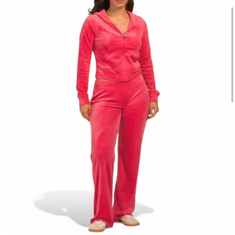 Juicy Couture Women's Pink Velour Tracksuit, Large